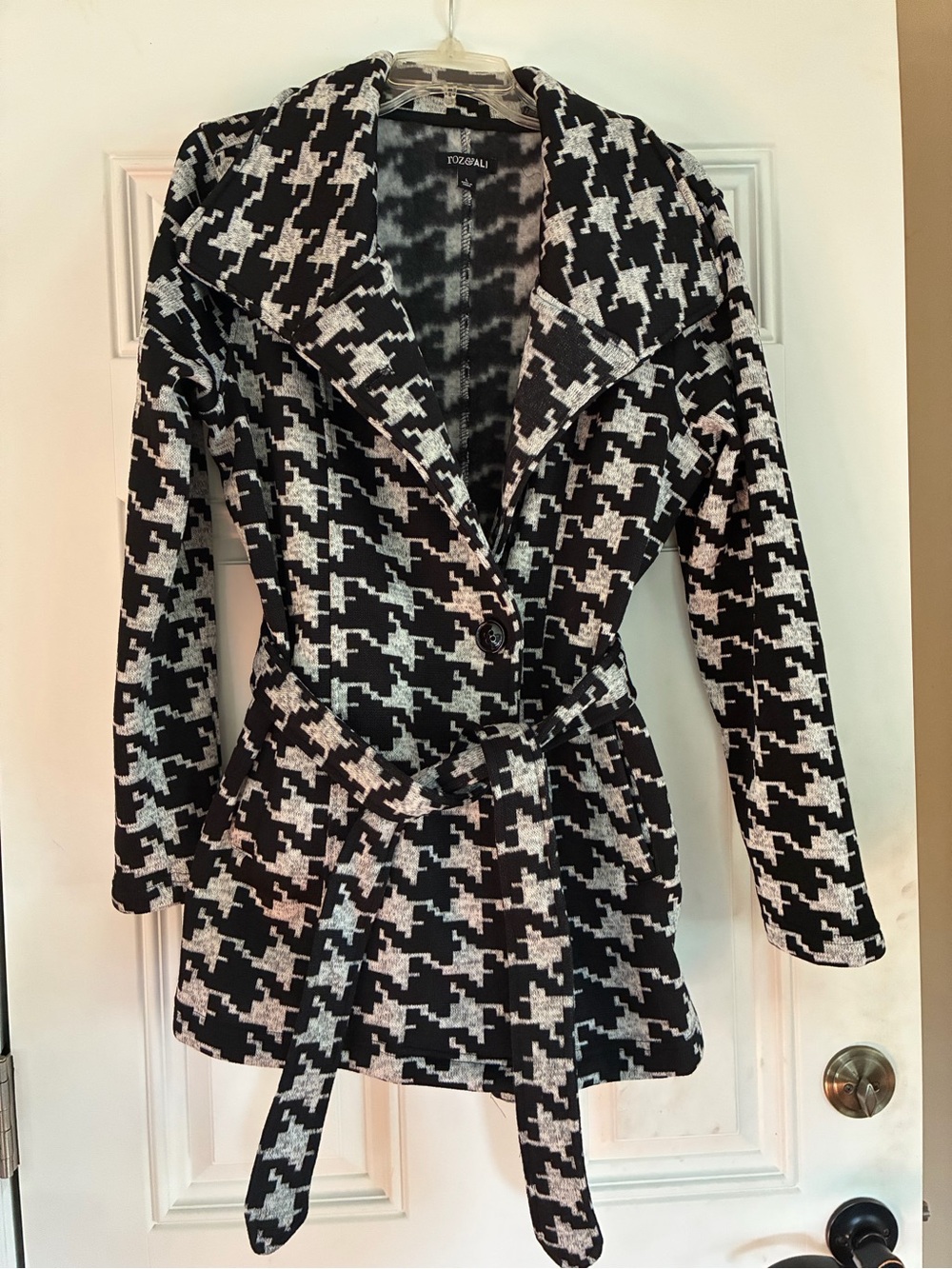 Roz & Ali Black and White Houndstooth Peacoat with Belt